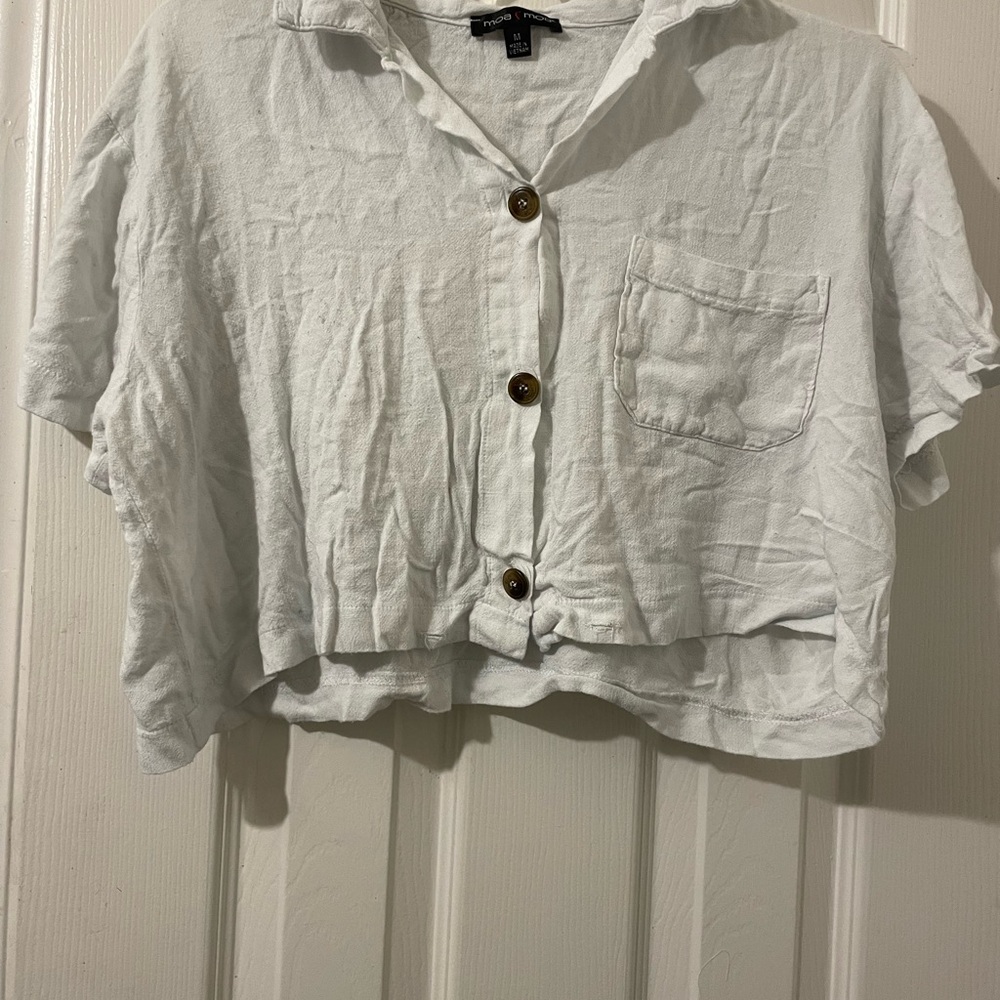 Moa Moa White Button-Down Cropped Shirt
